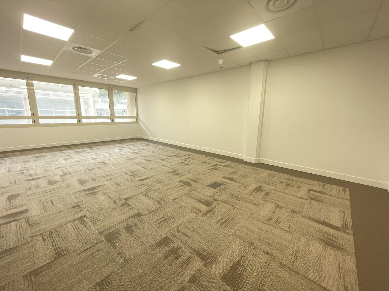 Bureau Biot 3574m² Location bureau Biot Alpes-Maritimes OLBUR2115386 9